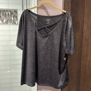 VOGO Athletica Women’s top